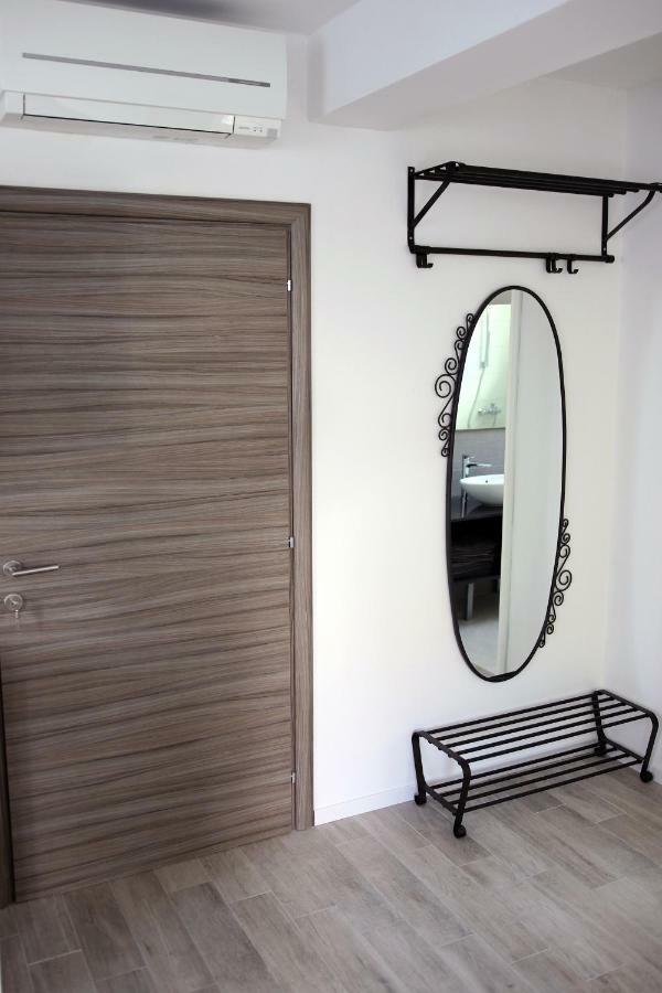 Apartments Plavi&Zuti ซาบอริซ ภายนอก รูปภาพ